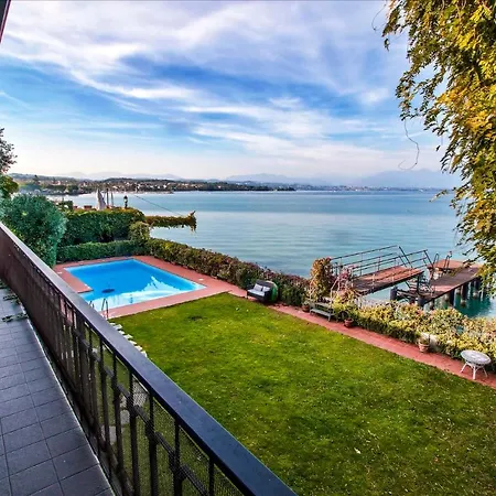 Apartment Patrizia View - Italian Homing