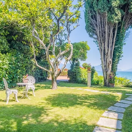 Apartment Patrizia View - Italian Homing Desenzano del Garda