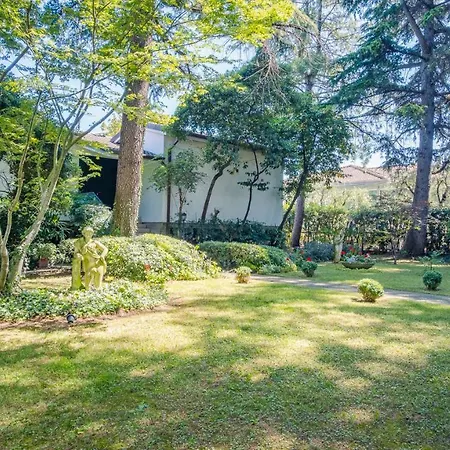 Apartment Patrizia View - Italian Homing